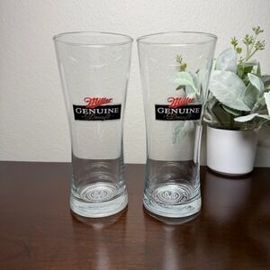 Miller Genuine Draft MGD Pilsner Beer Glasses (2) Frederick Miller‎ Signature